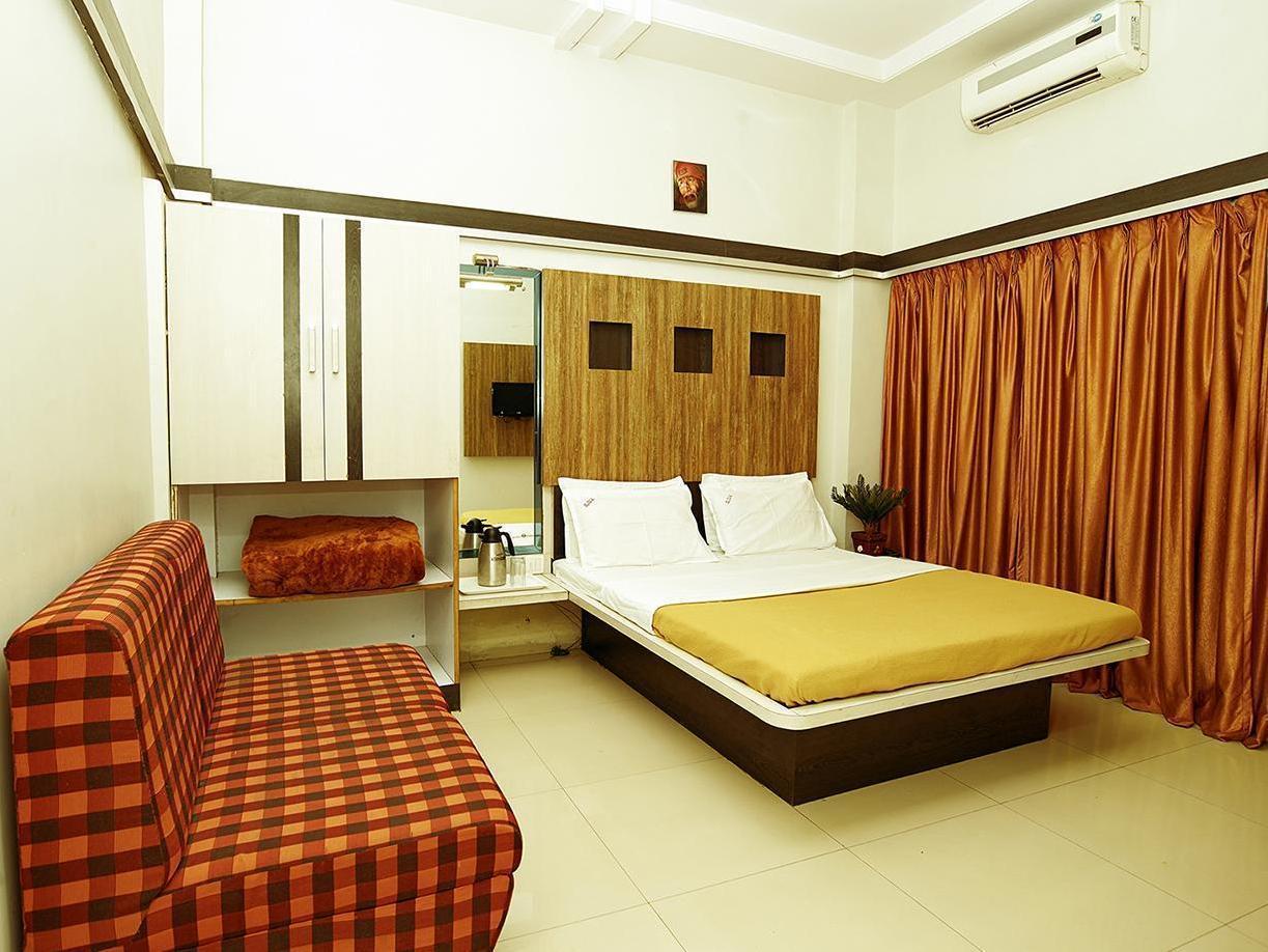 Saideep Villas Shirdi Exterior foto